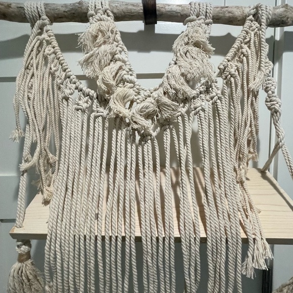 Cream Display Shelf with Intricate Macramé Design - Picture 8 of 10